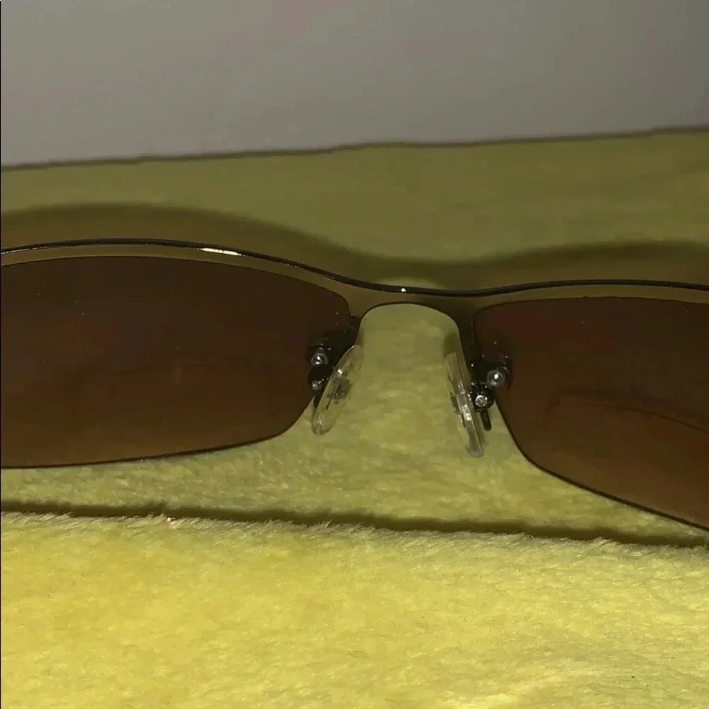 TWOEYES + 3.00 shades